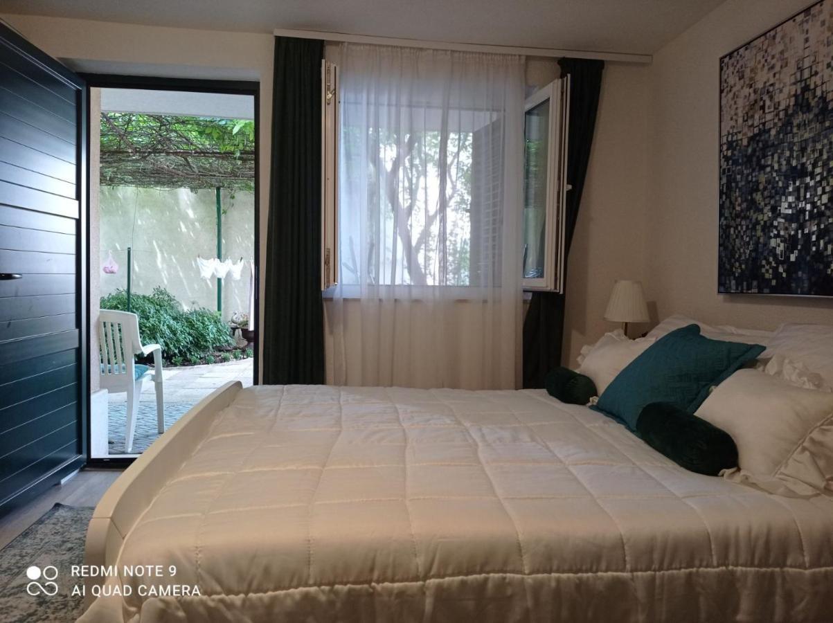 Bride's Rock Apartment Baska Voda